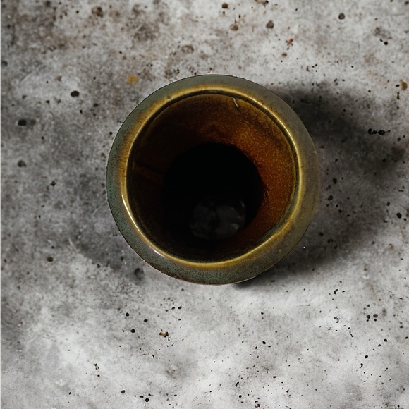 Brown And Green Rim Glaze Pottery Vase - Picture 2 of 4